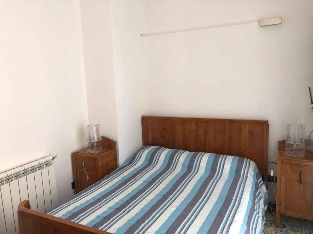 B&B Villa Zia Febronia Patti Bagian luar foto