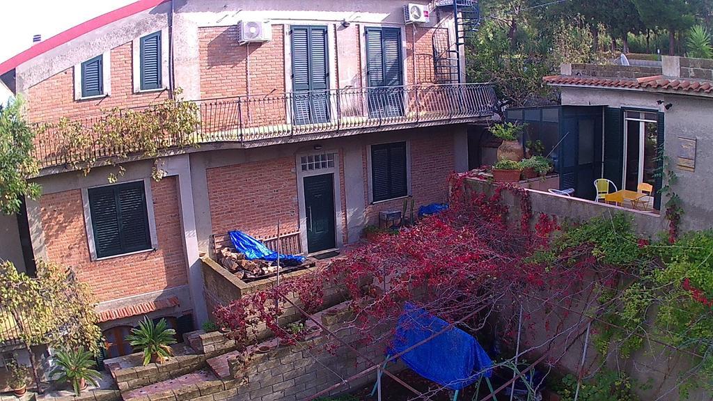 B&B Villa Zia Febronia Patti Bagian luar foto