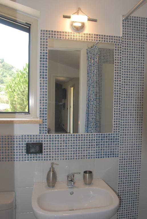 B&B Villa Zia Febronia Patti Bagian luar foto