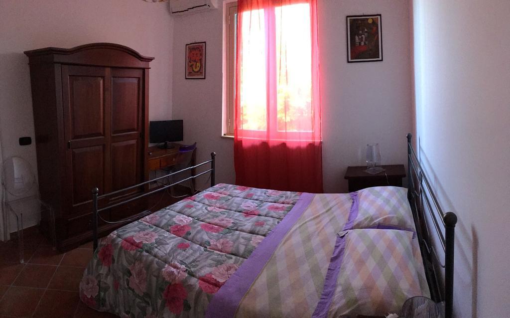 B&B Villa Zia Febronia Patti Bagian luar foto