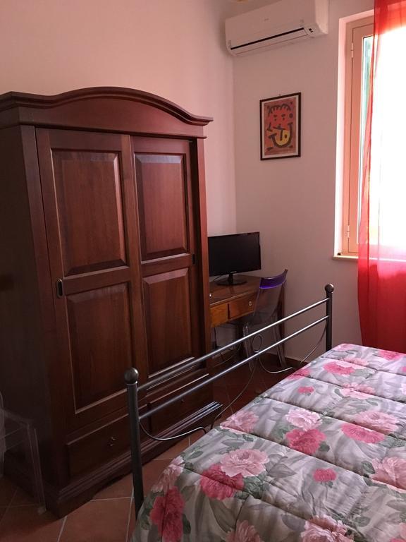 B&B Villa Zia Febronia Patti Bagian luar foto
